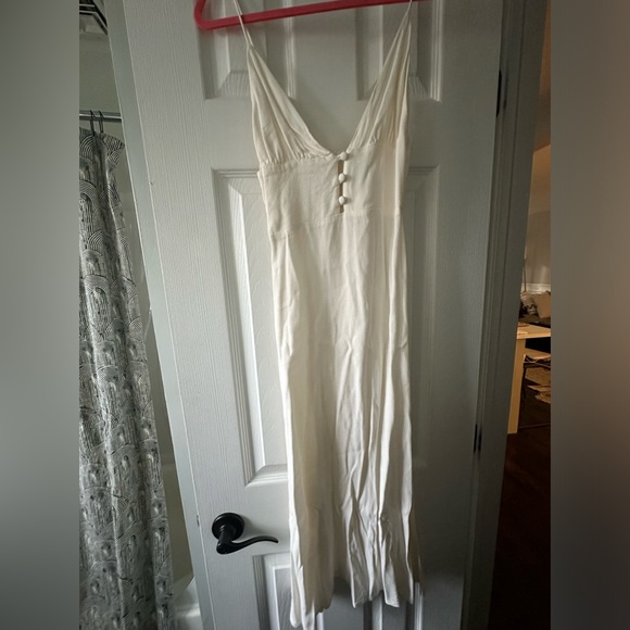 Reformation Montague Dress in Ivory - Picture 4 of 4